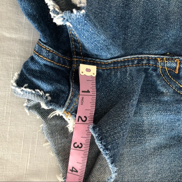 Grlfrnd Cindy’ denim short button fly hi-rise - Picture 4 of 10